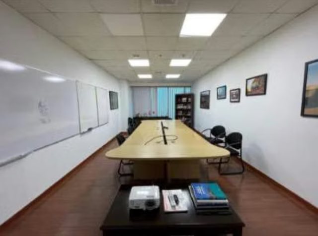 Venta De Oficina En Marbella Con Acabados Y Divisiones, Marbella, Ciudad de Panamá